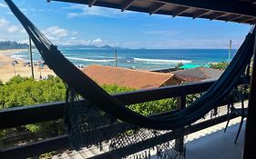 Apartamento Com Vista Para O Mar Da Gamboa Sc